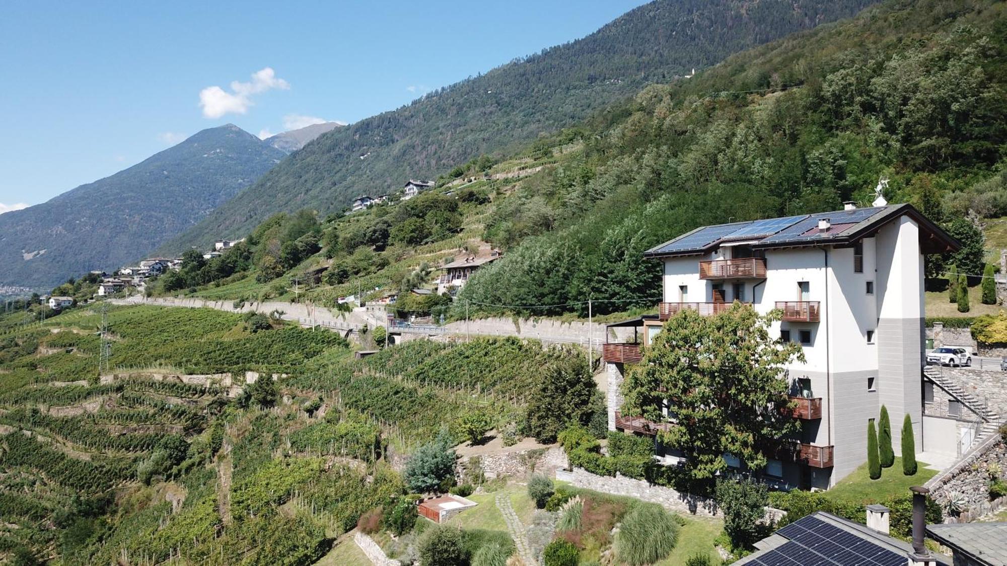 Wine Hotel Retici Balzi Poggiridenti المظهر الخارجي الصورة